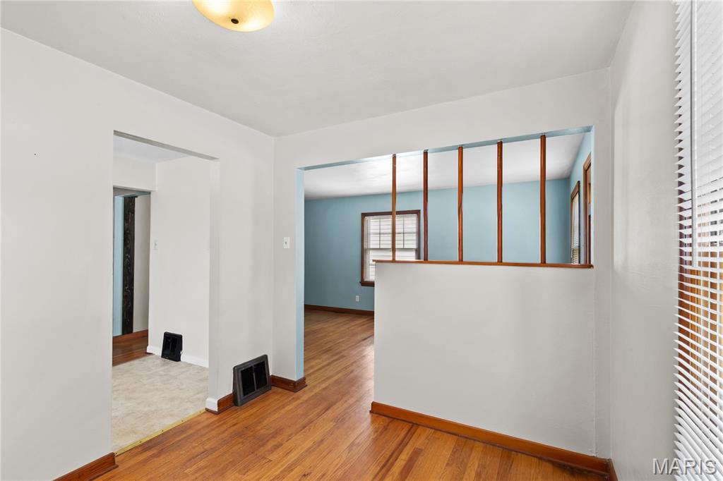 3241 Lynros Drive Property Photo 7