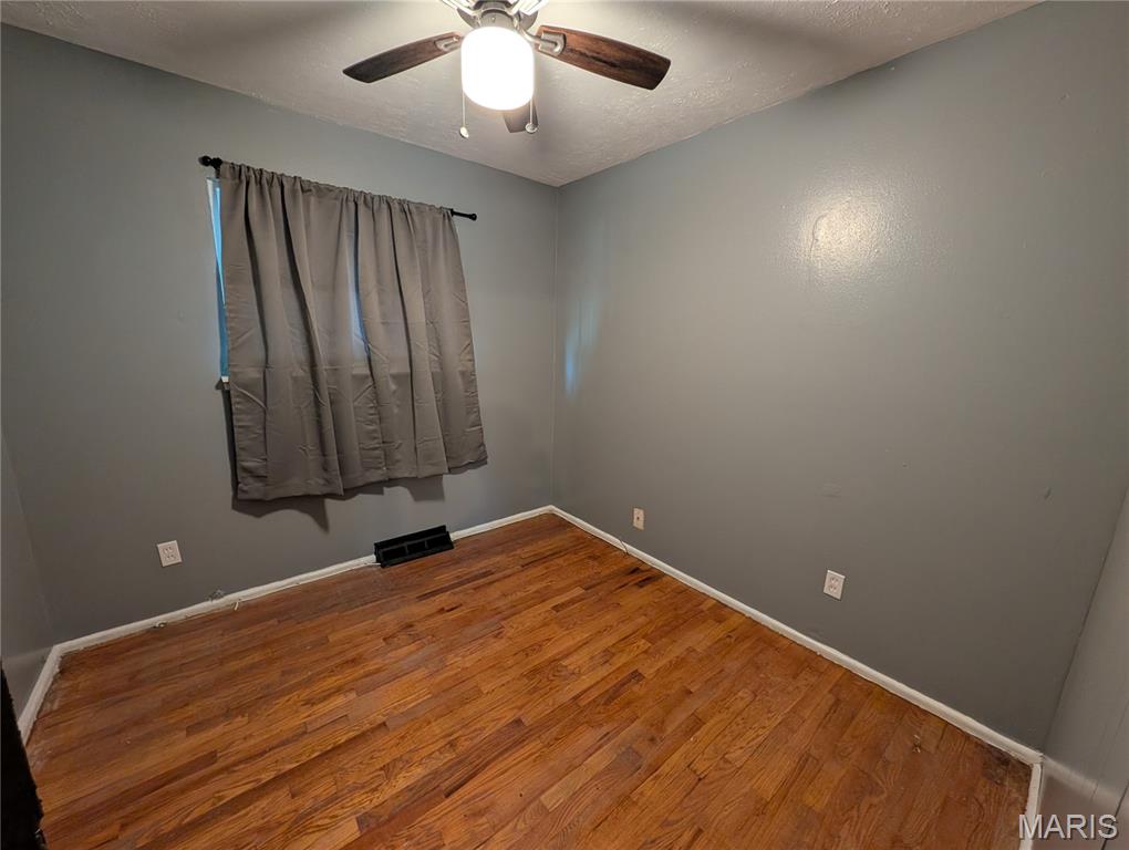 10504 Baron Drive Property Photo 6
