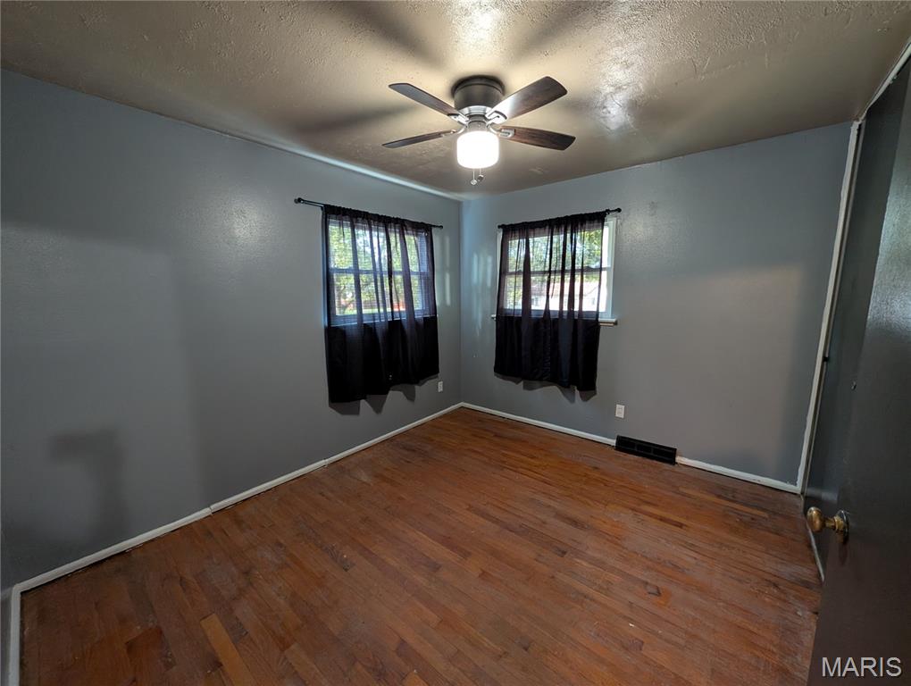 10504 Baron Drive Property Photo 7