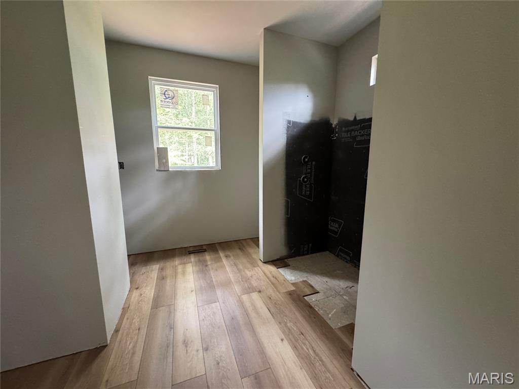 325 Shumard Oak Drive Property Photo 9