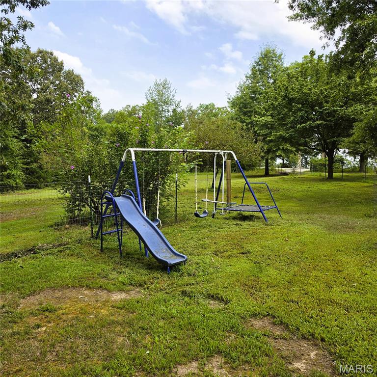 9056 State Highway 142w Property Photo 18