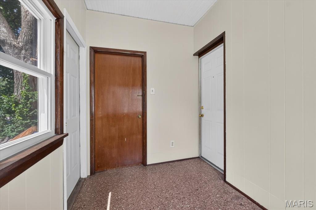 419 N Cedar Street Property Photo 14