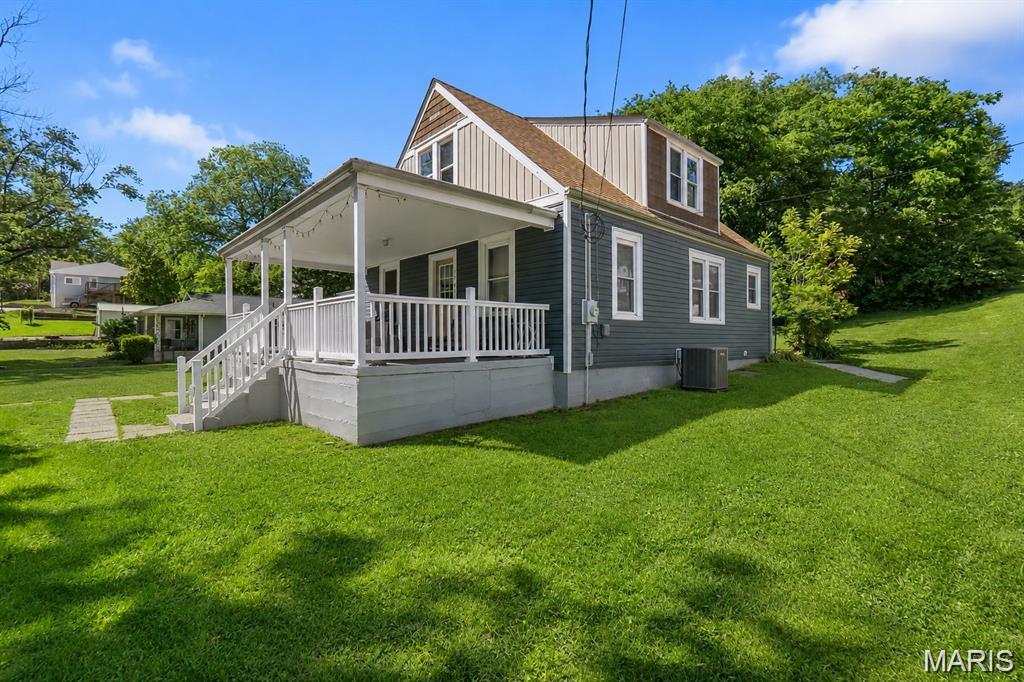 1500 Pemiscot Street Property Photo 1