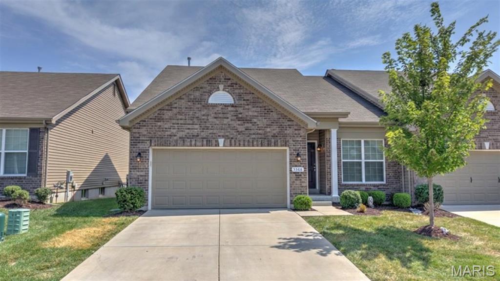 5326 Lakepath Way Property Photo 1
