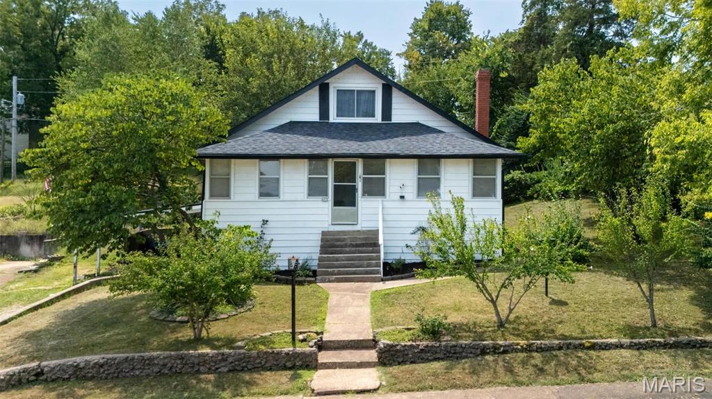 402 Fort Street