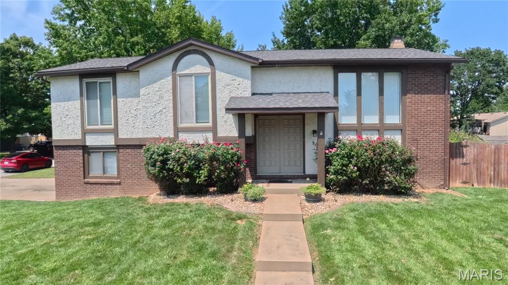 2111 Tampico Drive Property Photo 1