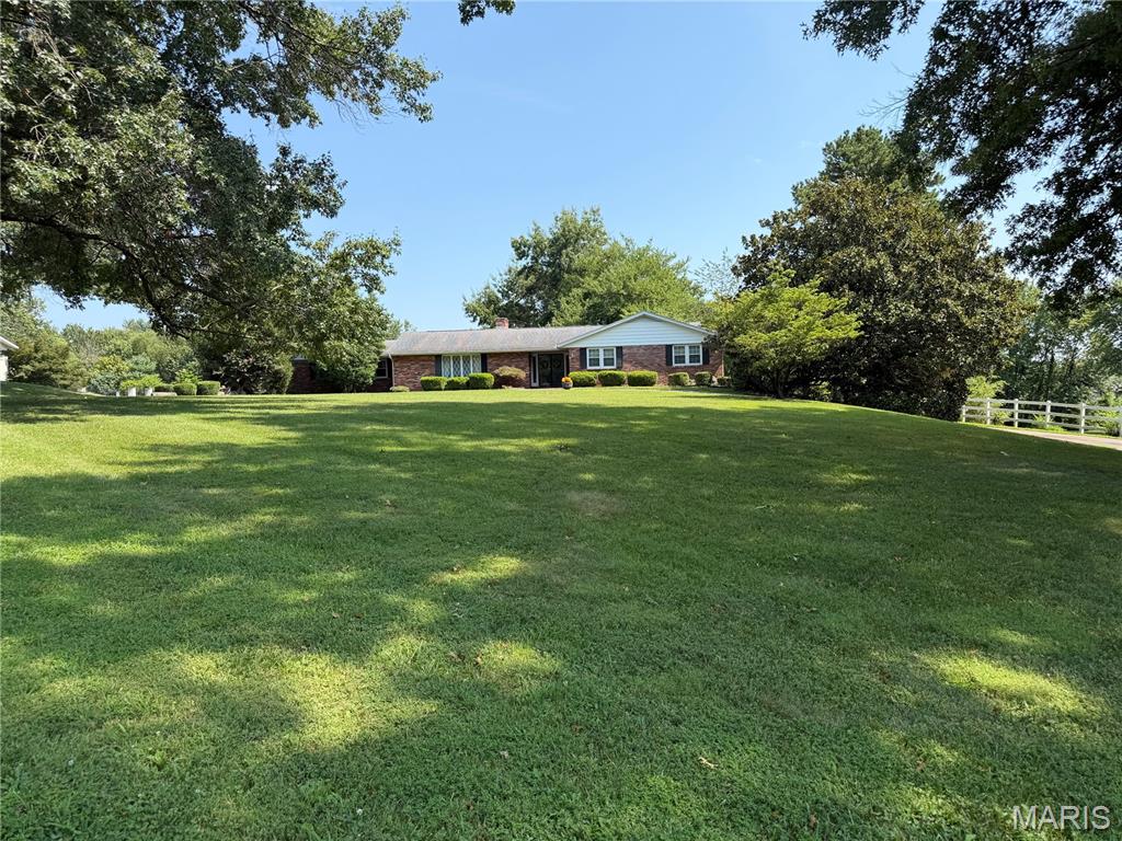 948 Donna Drive Property Photo 1