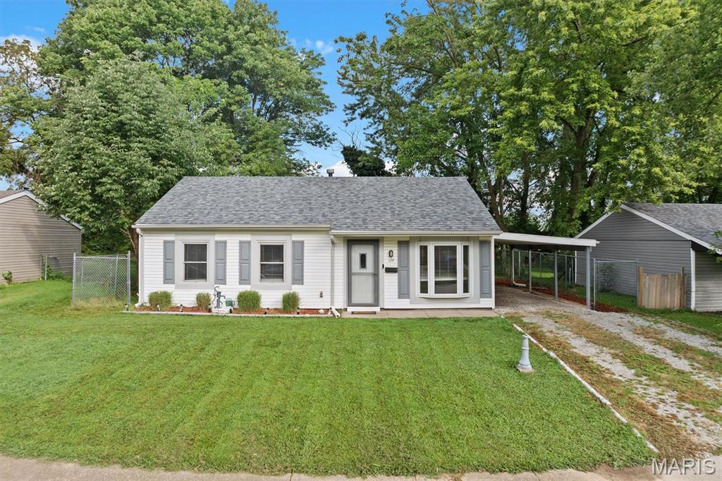 124 Rosette Drive Property Photo 1