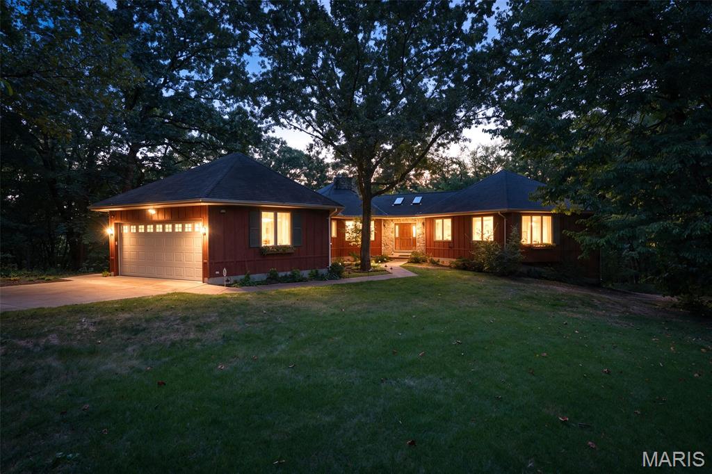 744 Mound Road