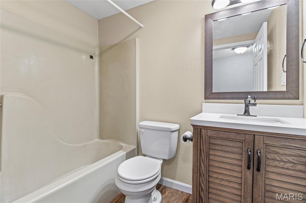 121 Chestnut Street Property Photo 21