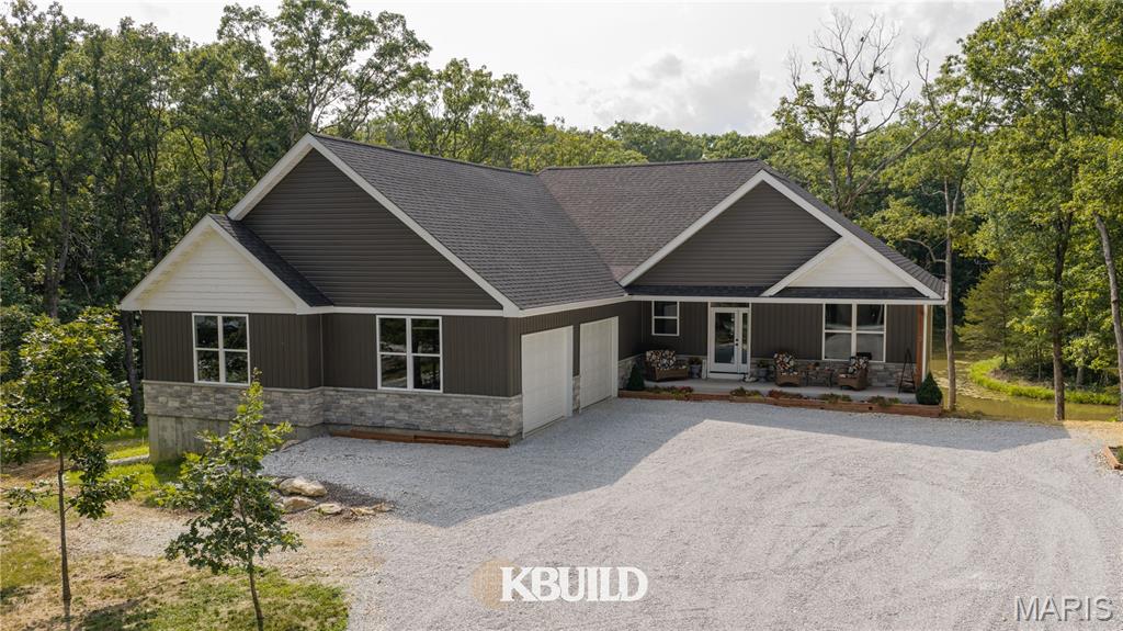 1077 Bell Road Property Photo 1