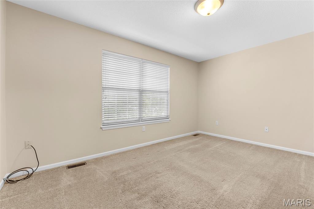 14 Grandbrook Boulevard Property Photo 32