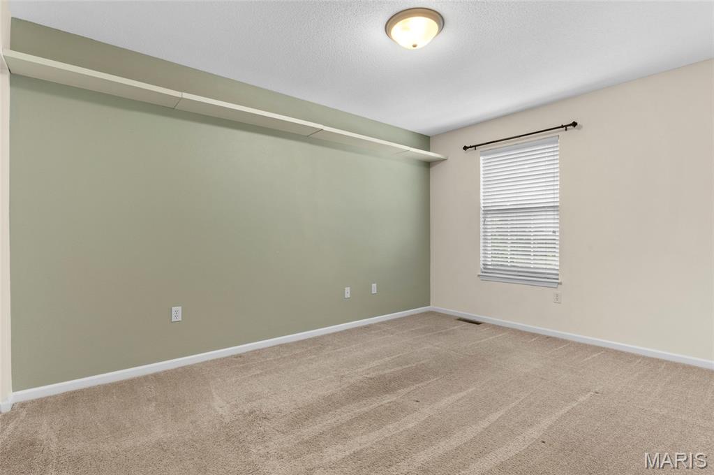 14 Grandbrook Boulevard Property Photo 36