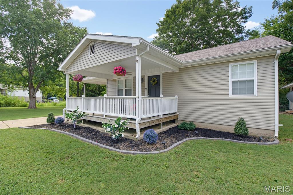 407 Maple Street Property Photo 1