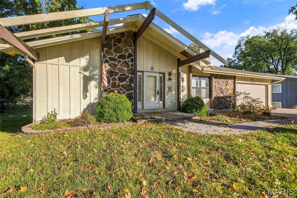 8 Charleroi Place Property Photo 1