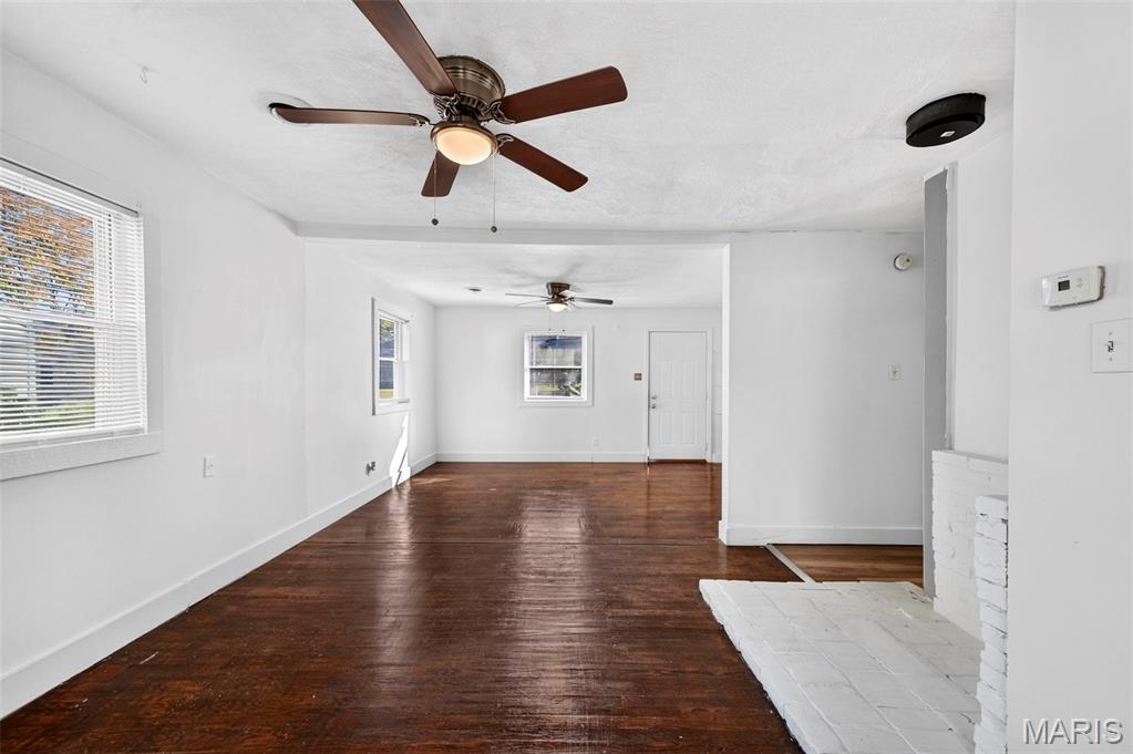 729 Beardsley Court Property Photo 6