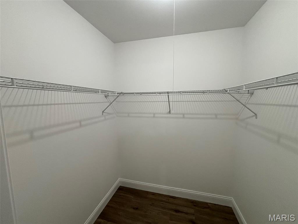 754 Carman Woods Drive Property Photo 22
