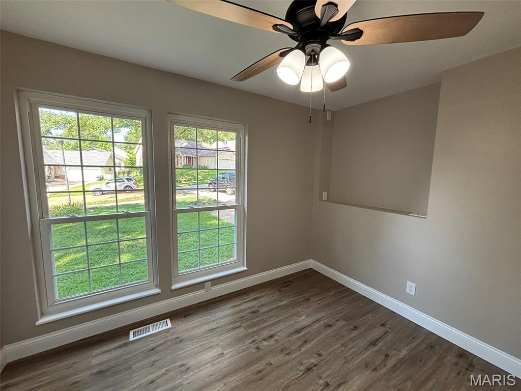 754 Carman Woods Drive Property Photo 25
