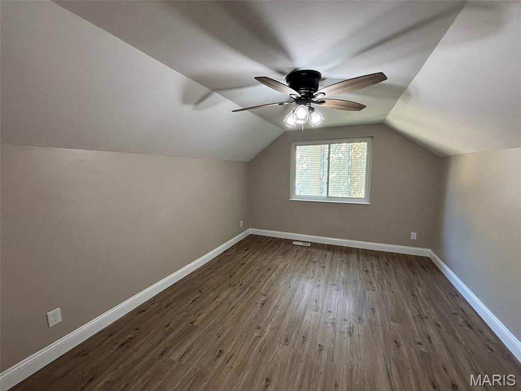 754 Carman Woods Drive Property Photo 30