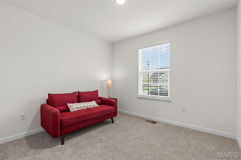 1061 Vardon Meadows Drive Property Photo 17