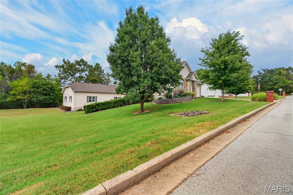 1635 Yale Avenue Property Photo 10