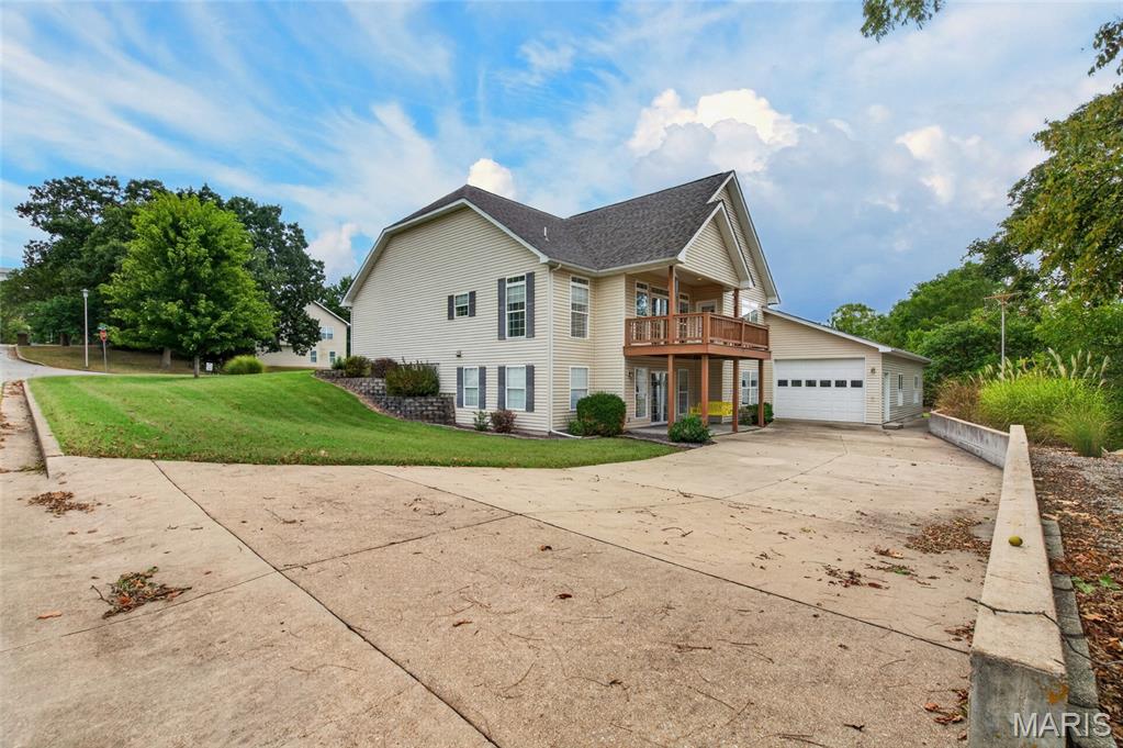 1635 Yale Avenue Property Photo 14