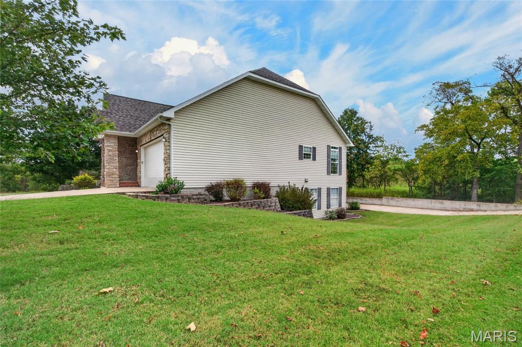 1635 Yale Avenue Property Photo 15