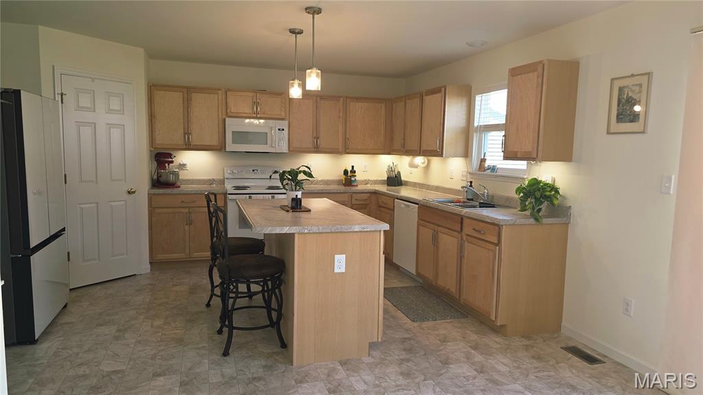 1756 Martingale Lane Property Photo 10