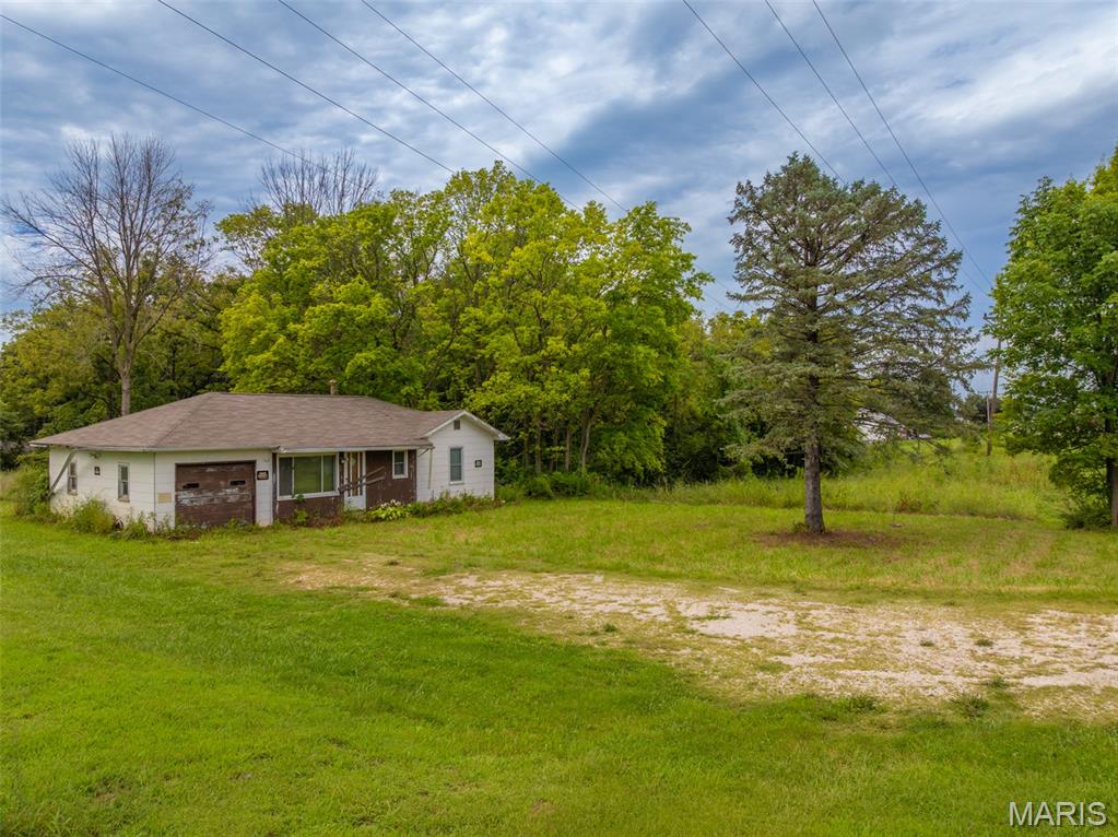4032 E Highway 47 Property Photo 14
