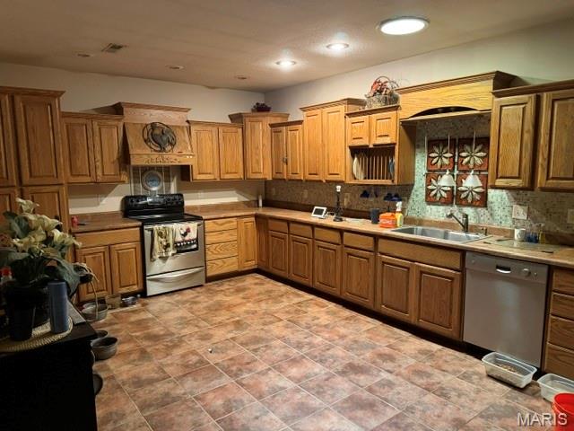 150 Christopher Lane Property Photo 6