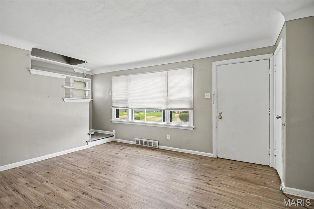 6829 Berkridge Court Property Photo 5