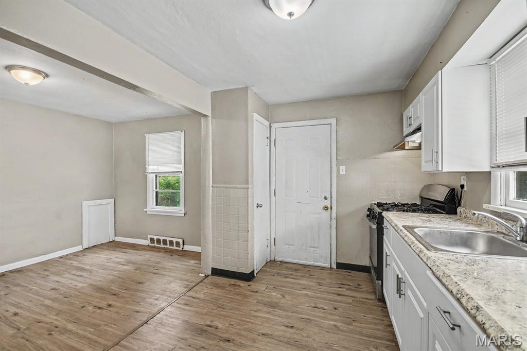 6829 Berkridge Court Property Photo 13