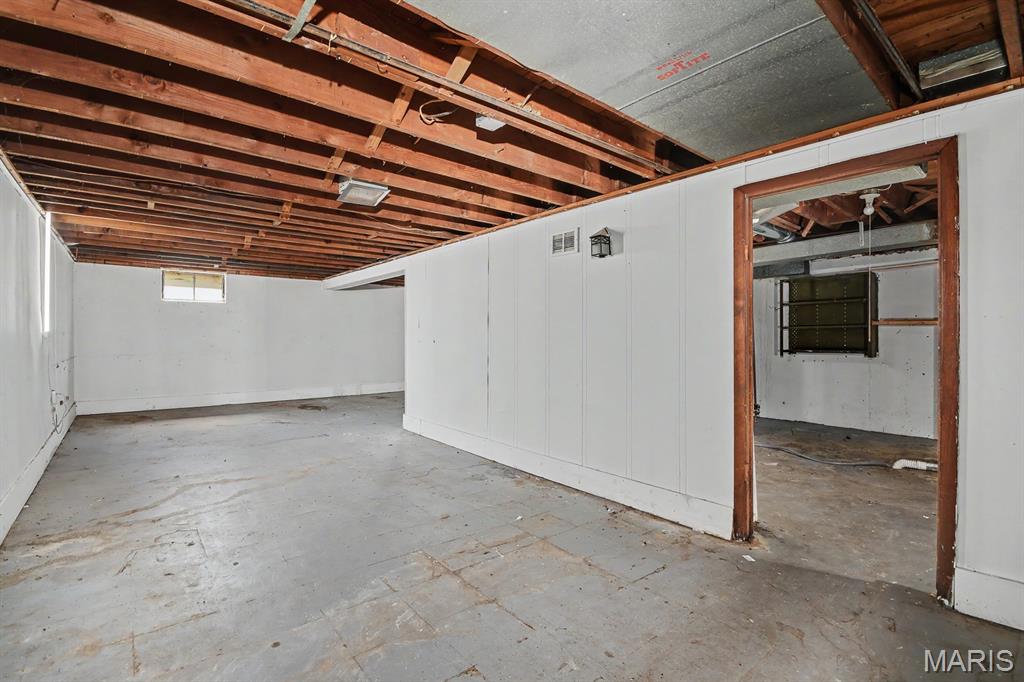 6829 Berkridge Court Property Photo 26