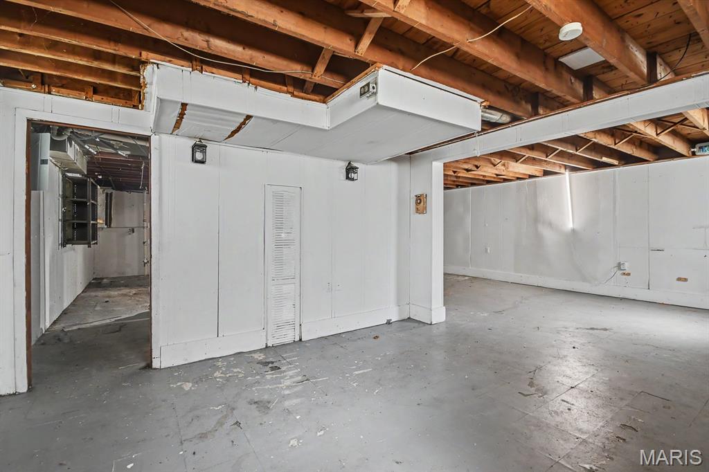 6829 Berkridge Court Property Photo 27