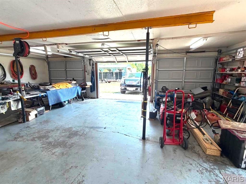 17202 Highway 64 Property Photo 18