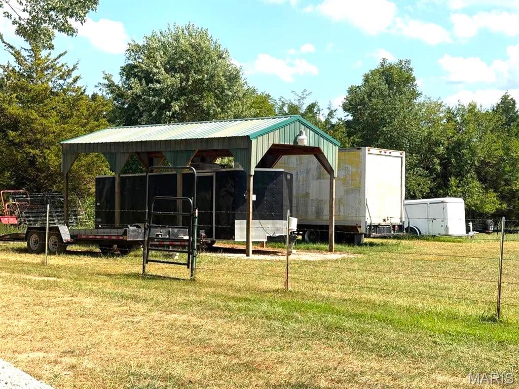 17202 Highway 64 Property Photo 21