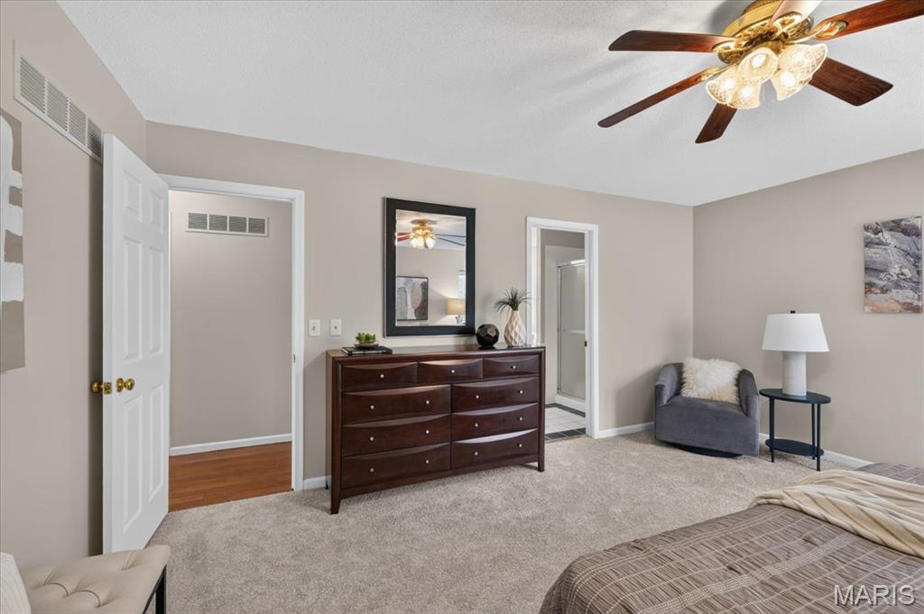 1032 Oak Glen Circle Property Photo 15