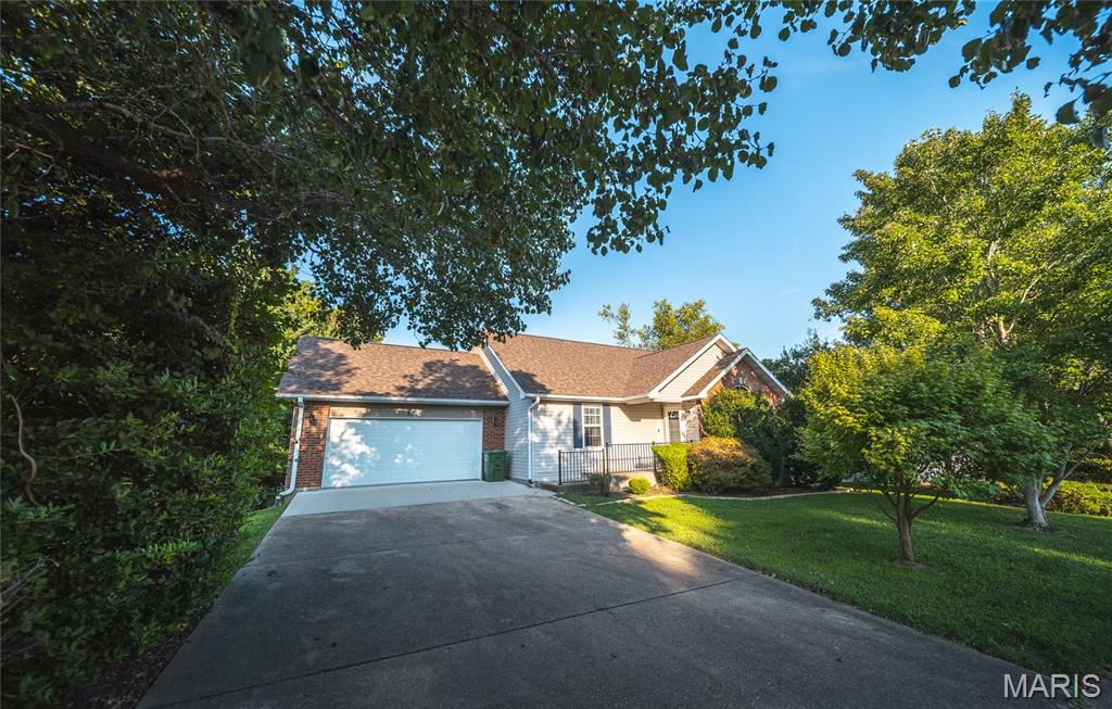 821 Cambridge Drive
