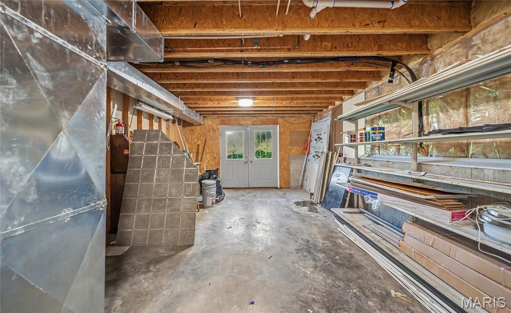 821 Cambridge Drive Property Photo 32