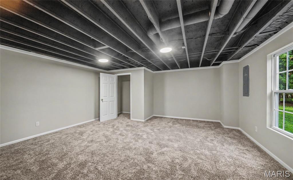 821 Cambridge Drive Property Photo 33
