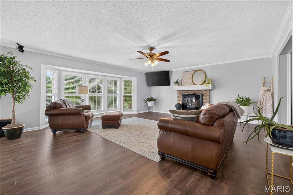 312 Quiet Country Drive Property Photo 7