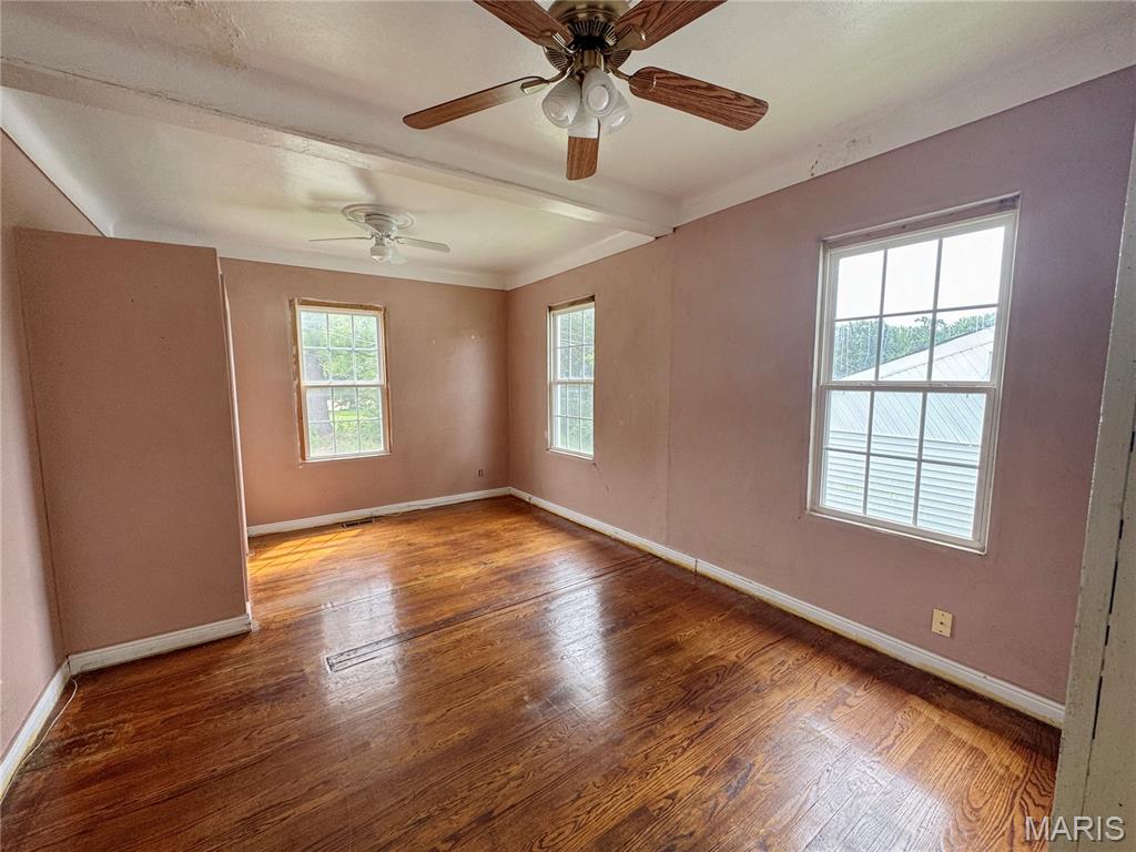 9705 Perrin Avenue Property Photo 7