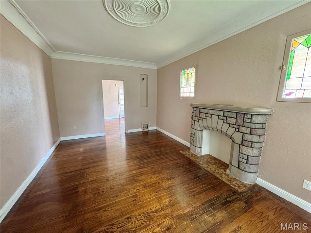 9705 Perrin Avenue Property Photo 14