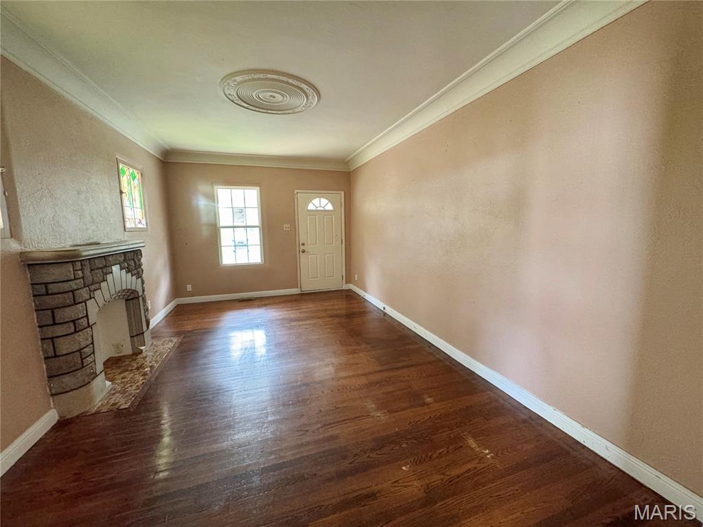 9705 Perrin Avenue Property Photo 15