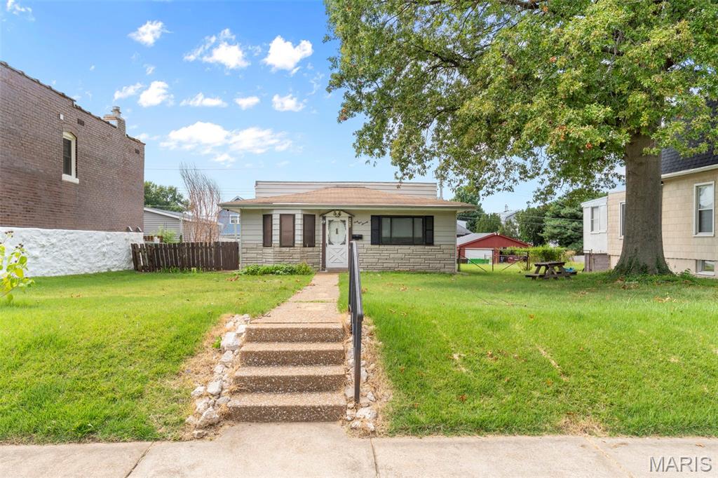 4970 Quincy Street Property Photo 3