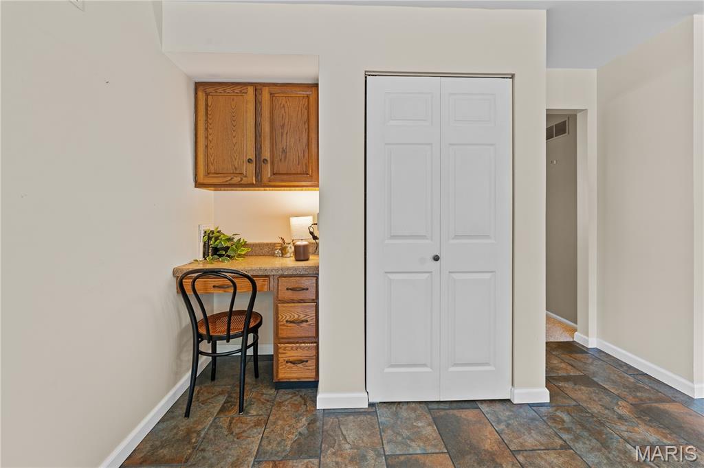 1124 Kiefer Creek Meadows Drive Property Photo 18