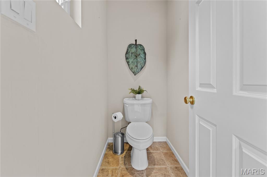 1124 Kiefer Creek Meadows Drive Property Photo 32