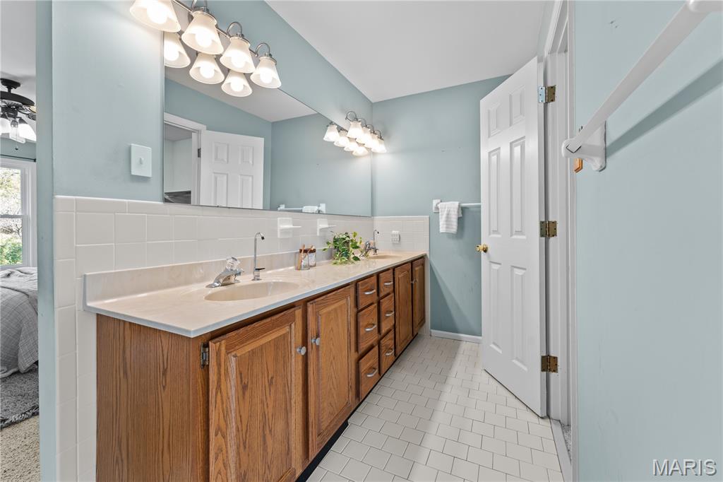 1124 Kiefer Creek Meadows Drive Property Photo 36