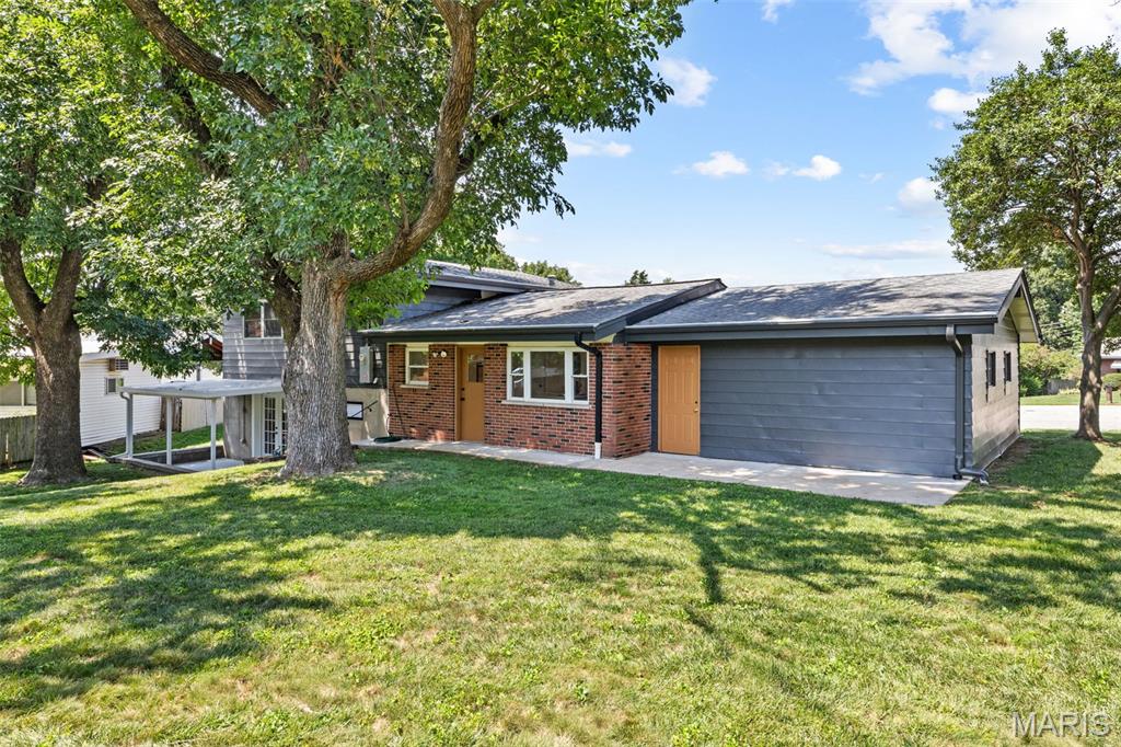 1112 Trieste Drive Property Photo 32