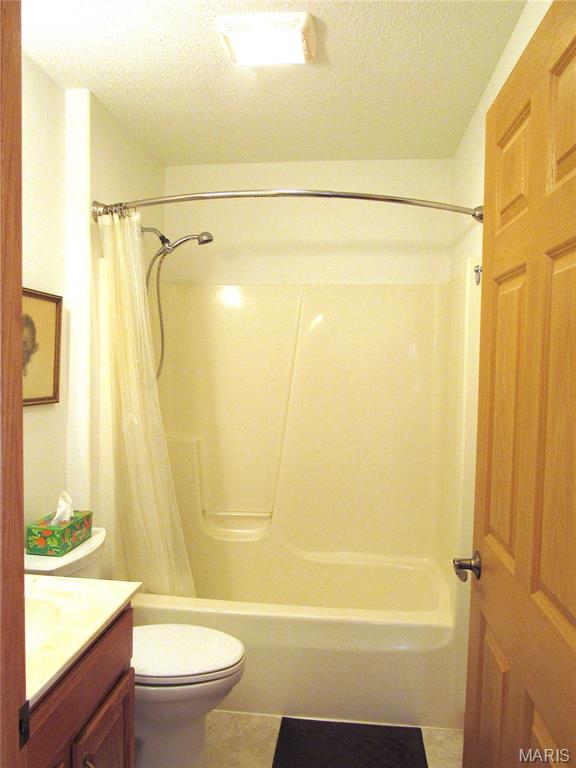 3208 Leverett Court Property Photo 14